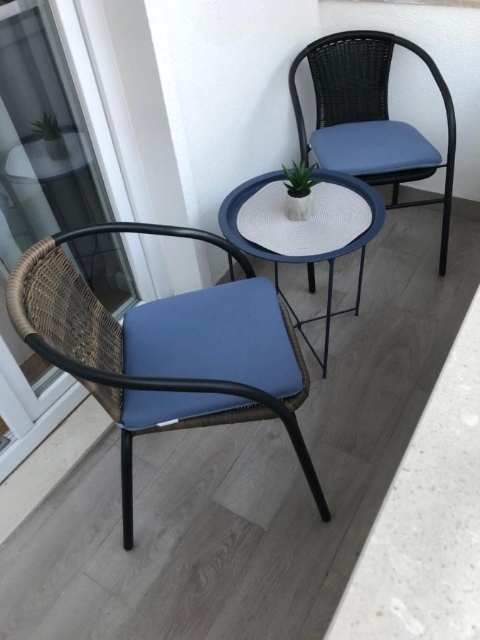 Andys Rooms Hotel Tirana Buitenkant foto